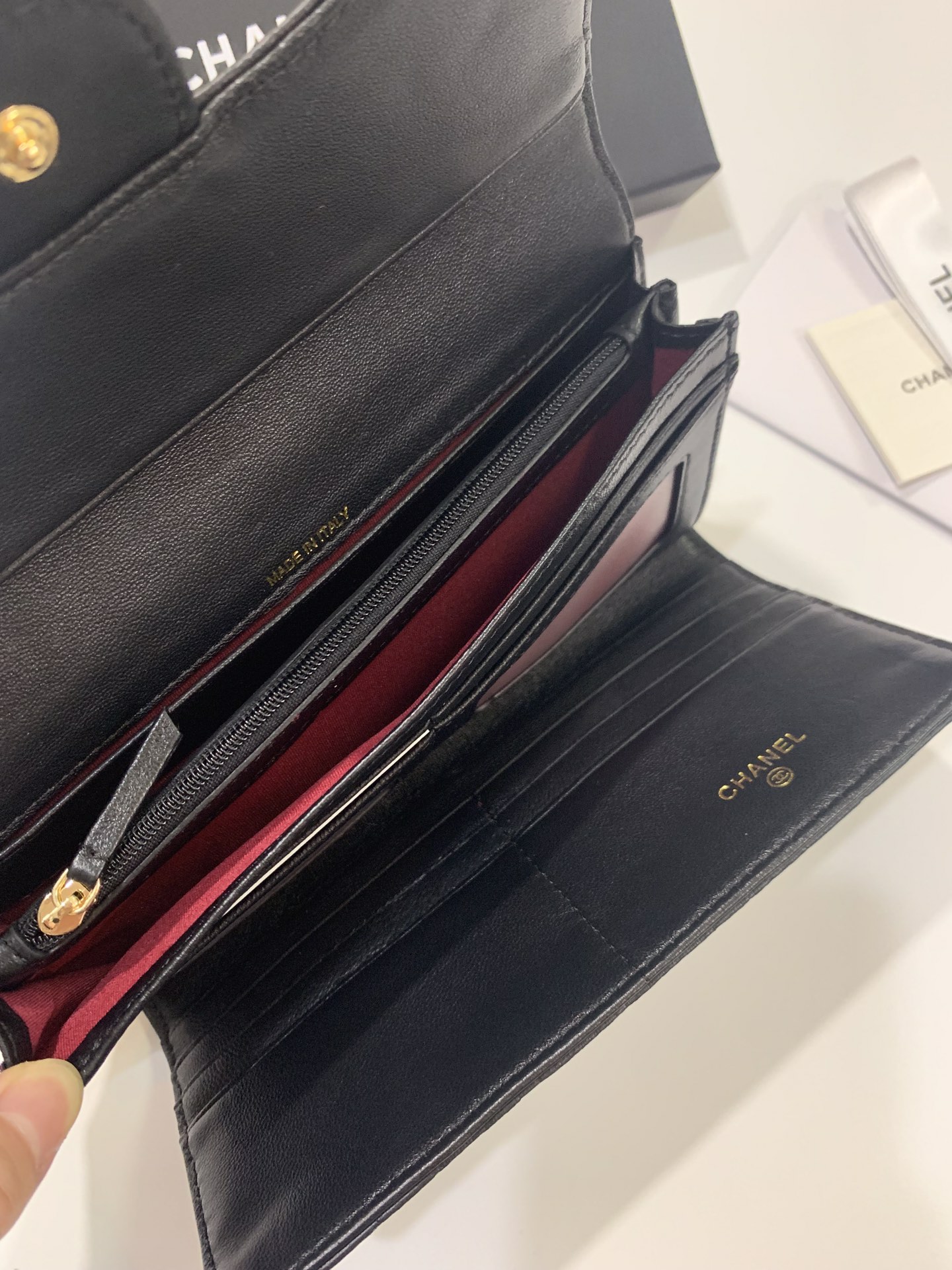 芸能人愛用Chanel シャネル 実物の写真 N品スーパーコピー財布代引き対応国内発送後払い安全必ず届く優良サイト